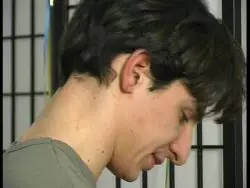 Junge Nutte mit rundem Hintern wird gerammelt